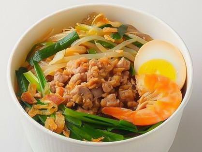 自家製麺使用 台湾風担仔麺(タンツーメン）