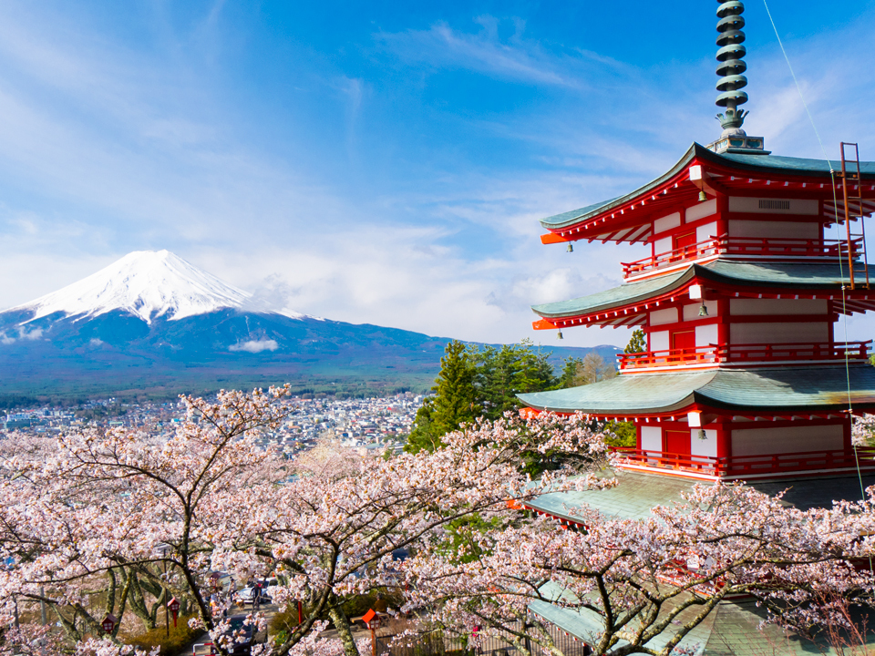 「富士山の神社」より