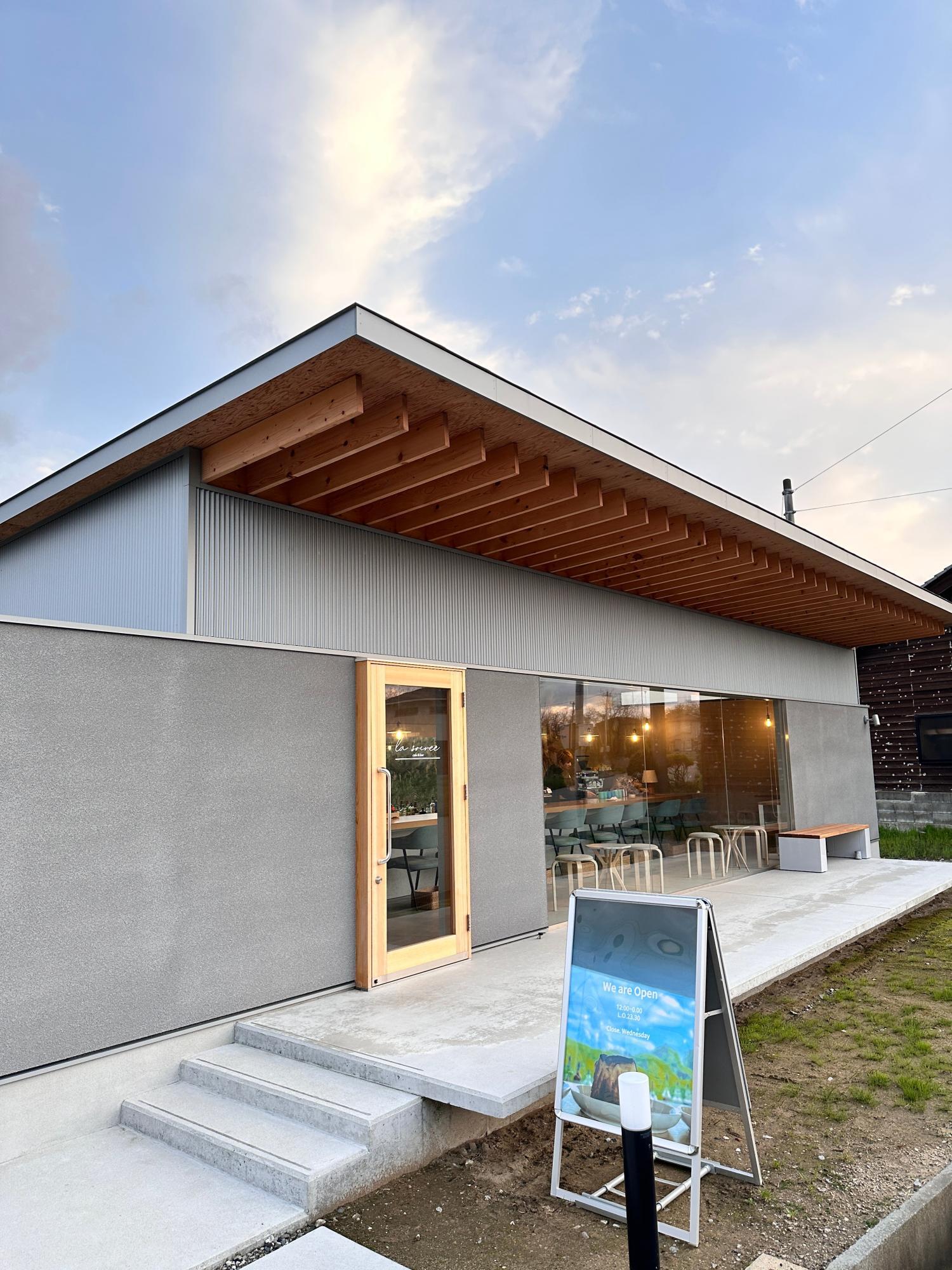 石川/羽咋】千里浜なぎさドライブウェイの近く！田舎道の中に