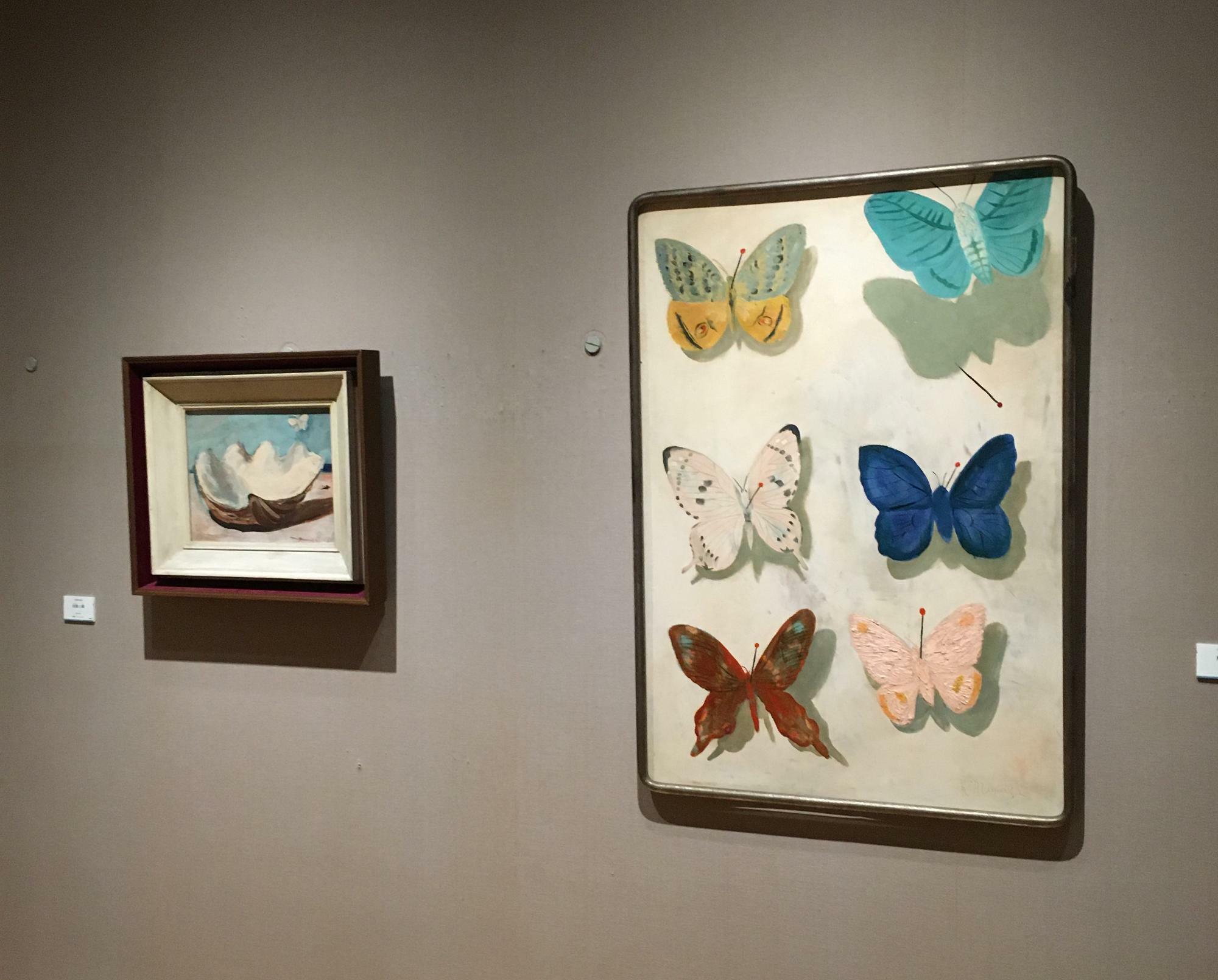 晩年の代表的なモチーフの貝と蝶。左が三岸が描いた『海洋を渡る蝶』、右が『飛ぶ蝶』。この2つが、今回の絵本にはなくてはならない絵なのです