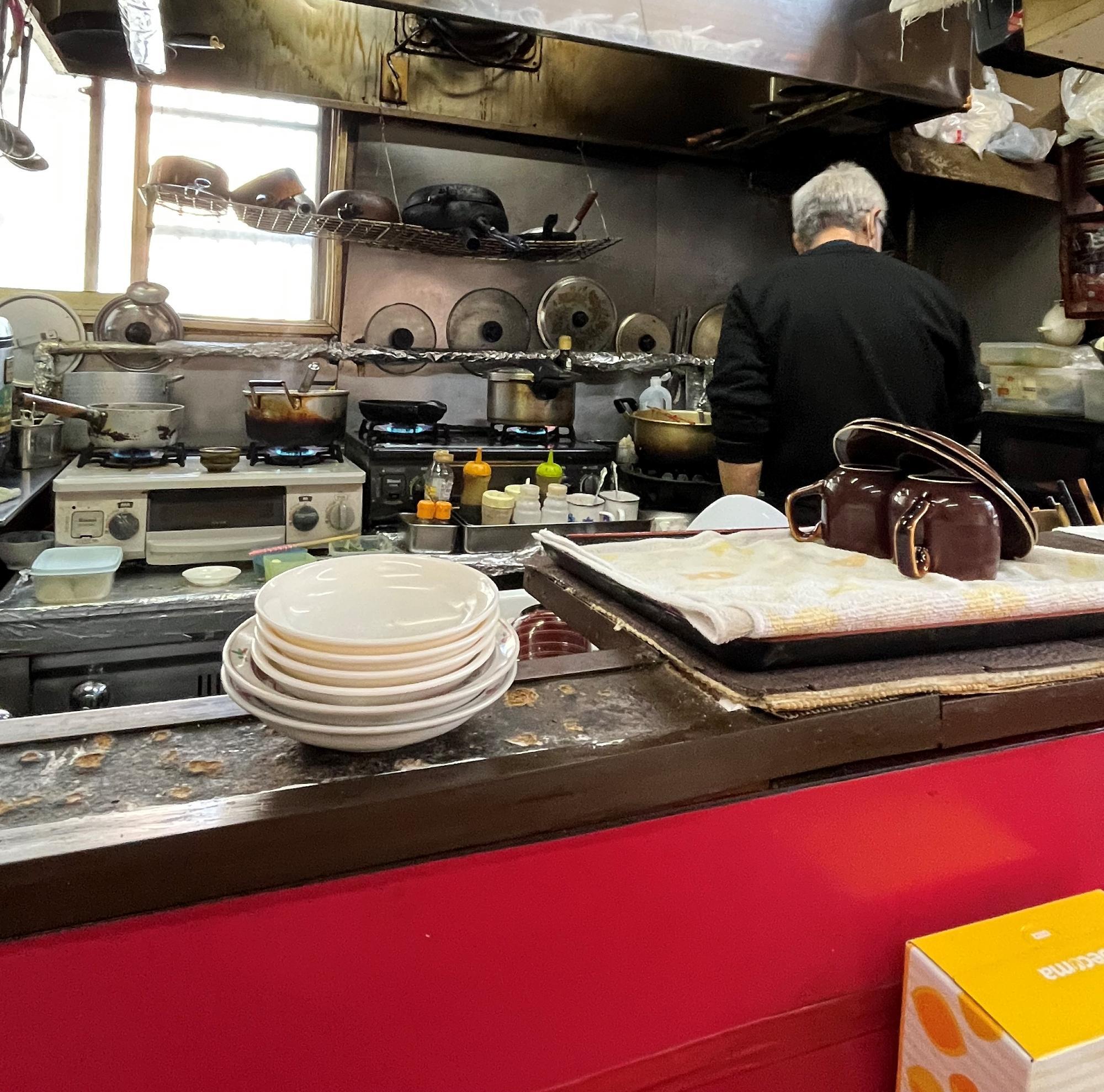 料理をしているところがいろいろ見れて楽しい！