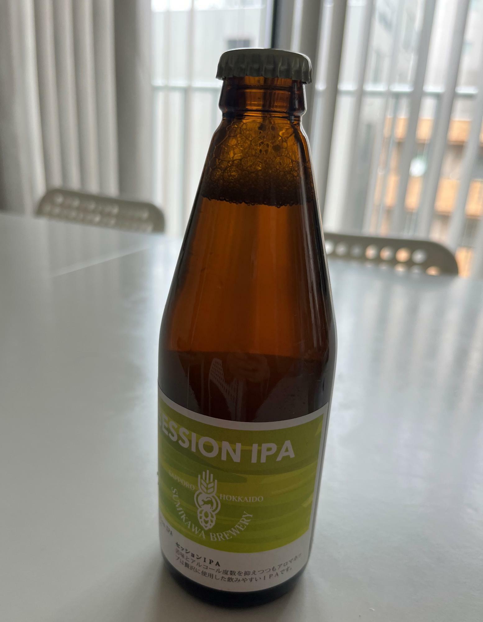 選択できるクラフトビールのひとつ、澄川麦酒の「セッションIPA」