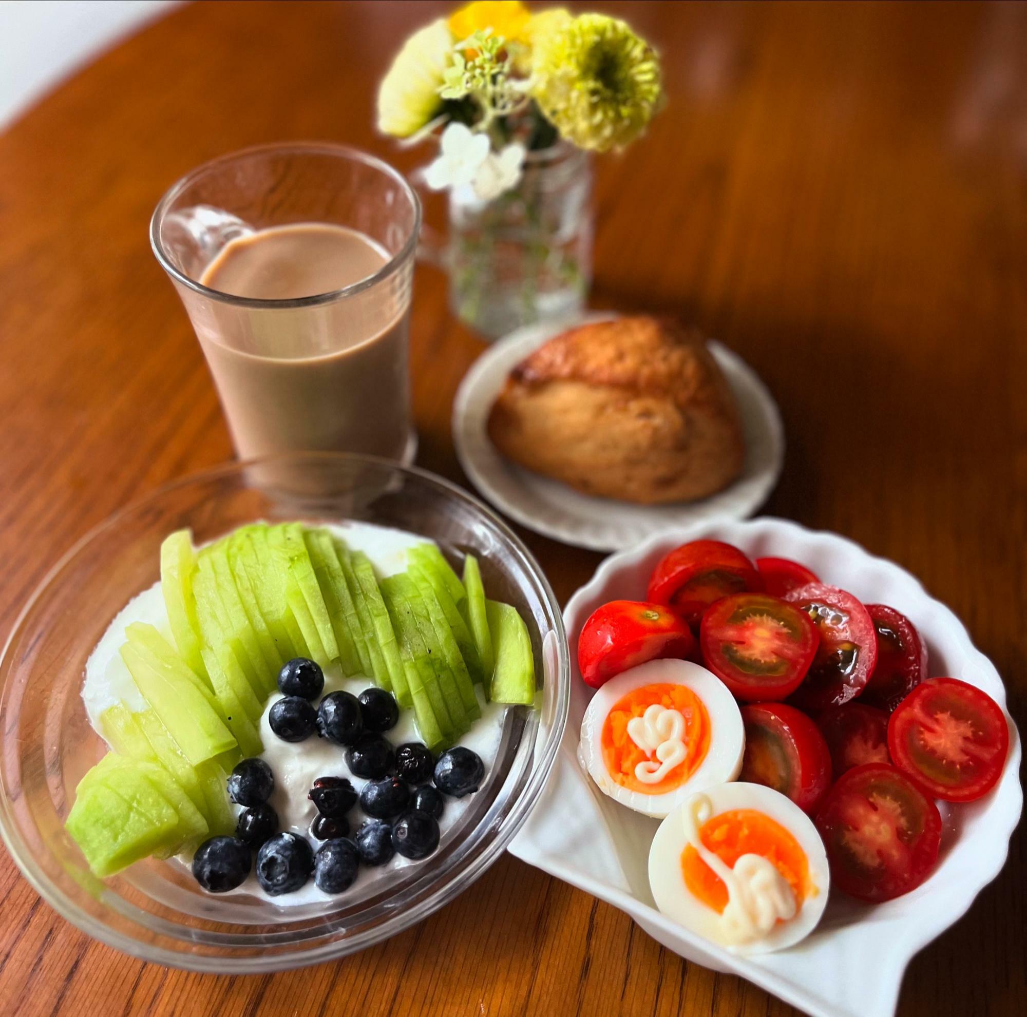 フルーツや野菜をたっぷりと！チーズ味なのでワインにもいいかもしれません