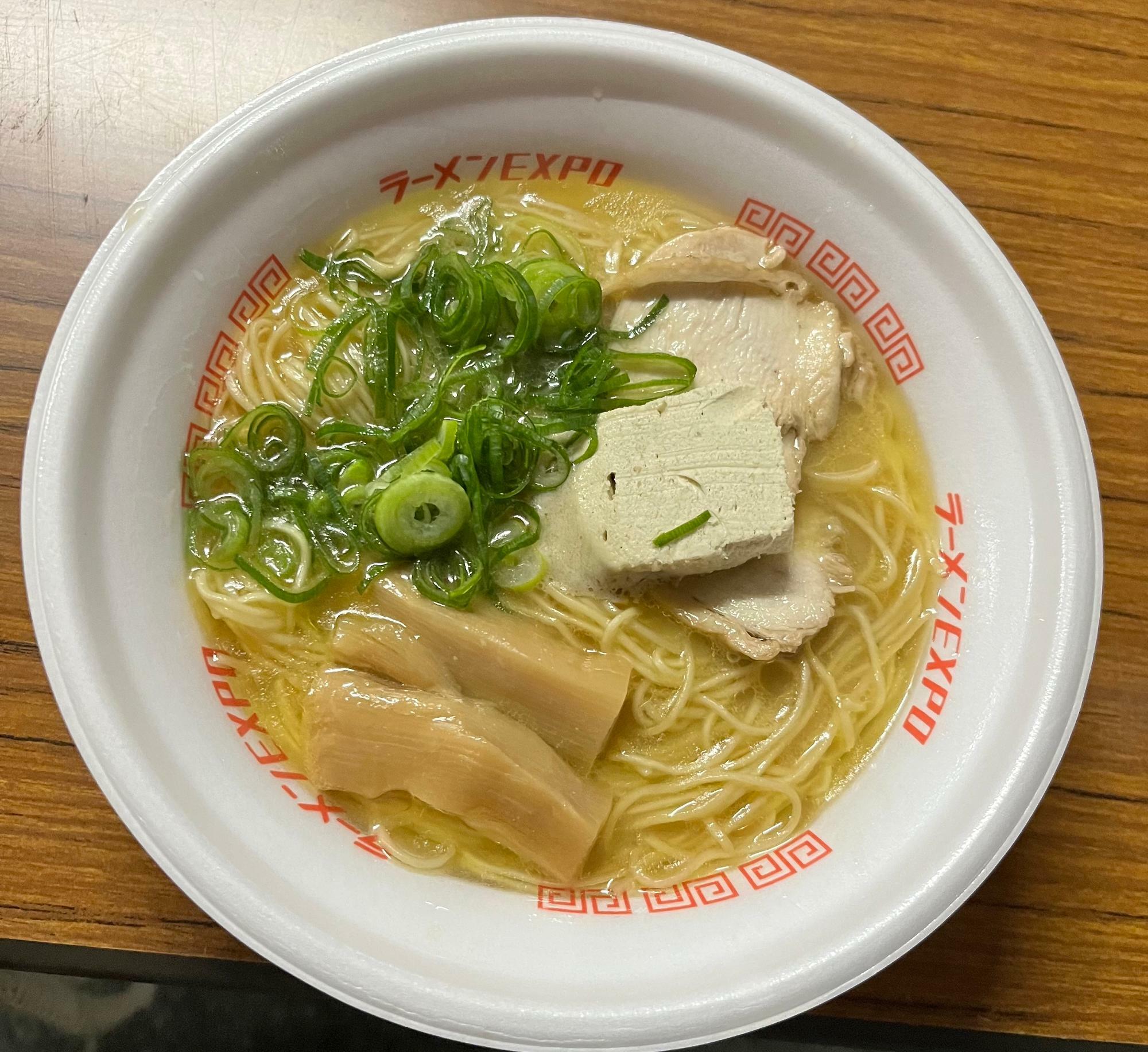 カニみそバターの濃厚鶏白湯