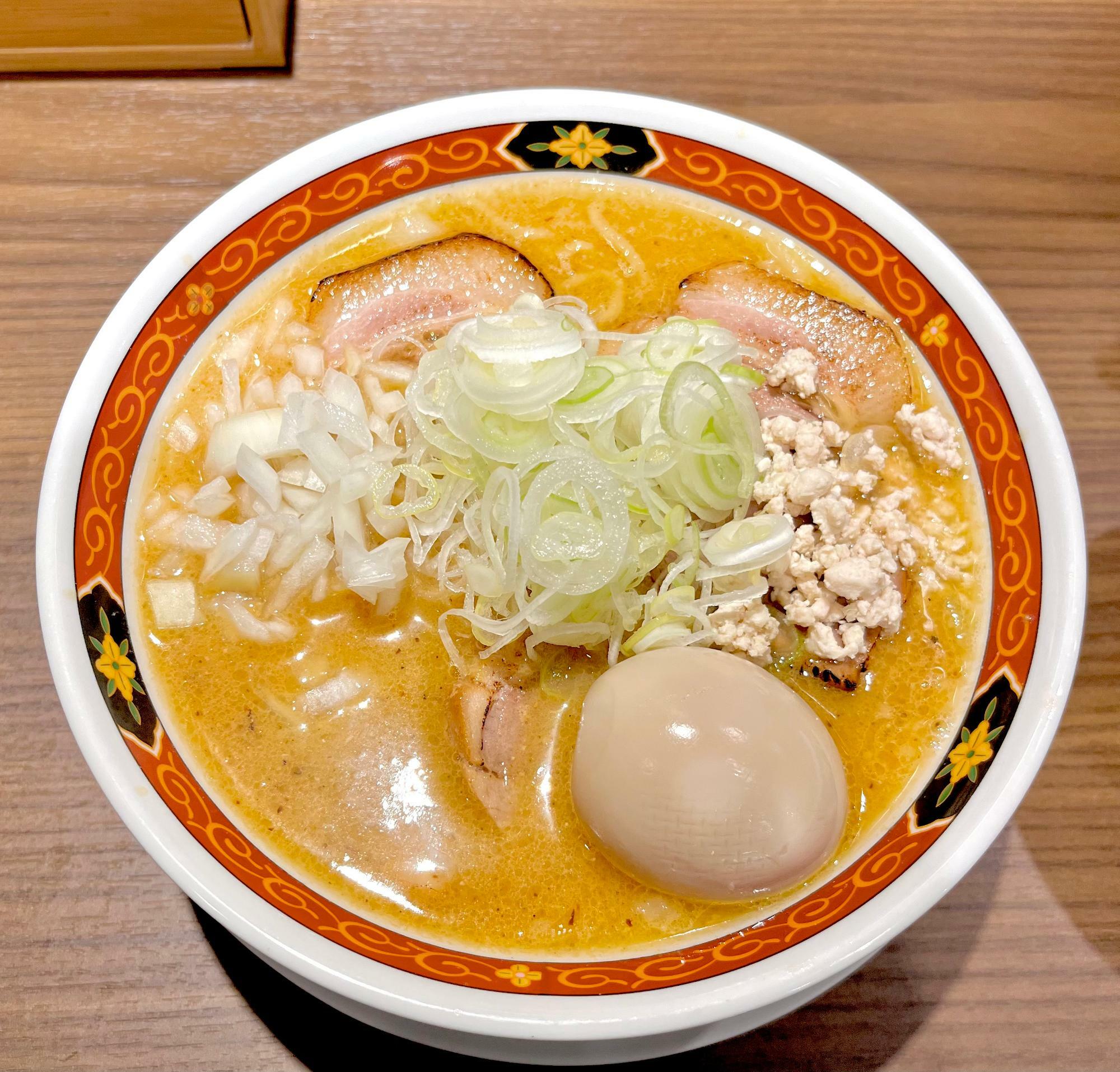 特製味噌らぁ麺　1080円