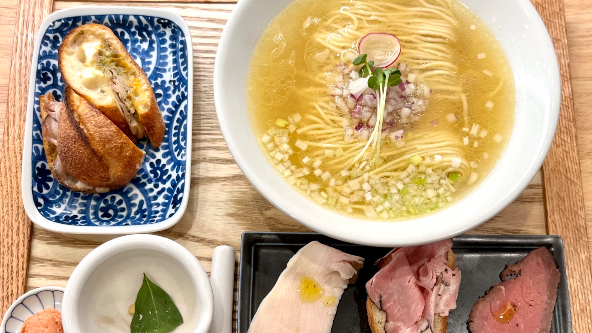 ラーメン界に新たな風！！スープに合わせるのはまさかの朝ごはんの定番