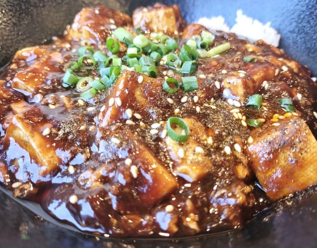 （中国料理北京館の鹿肉麻婆豆腐）