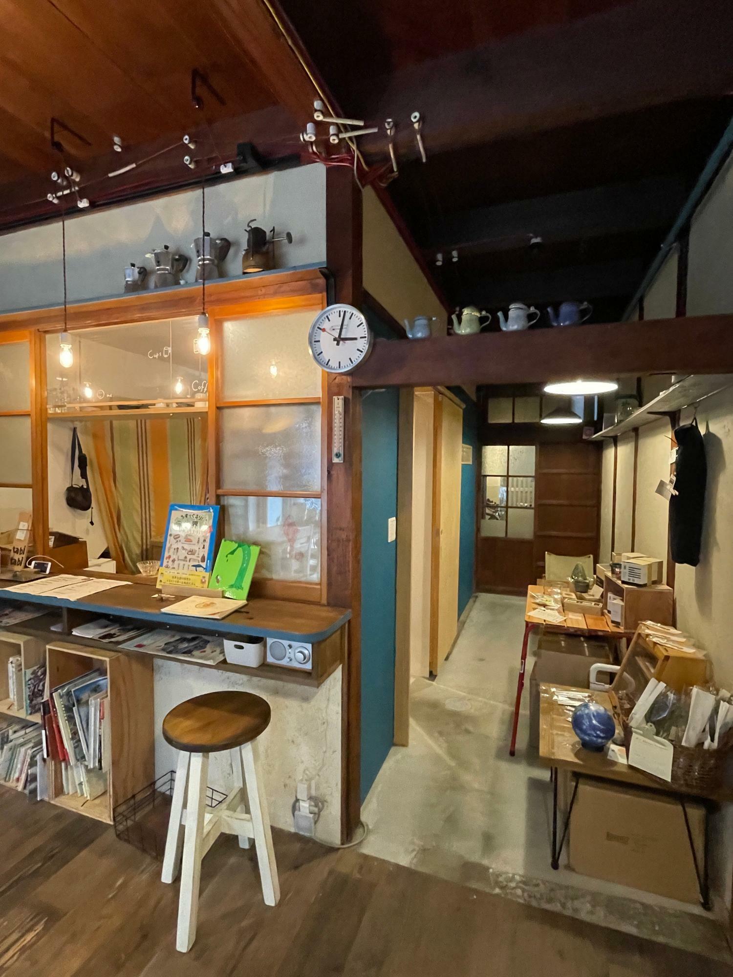 町屋独特の奥に長い建物