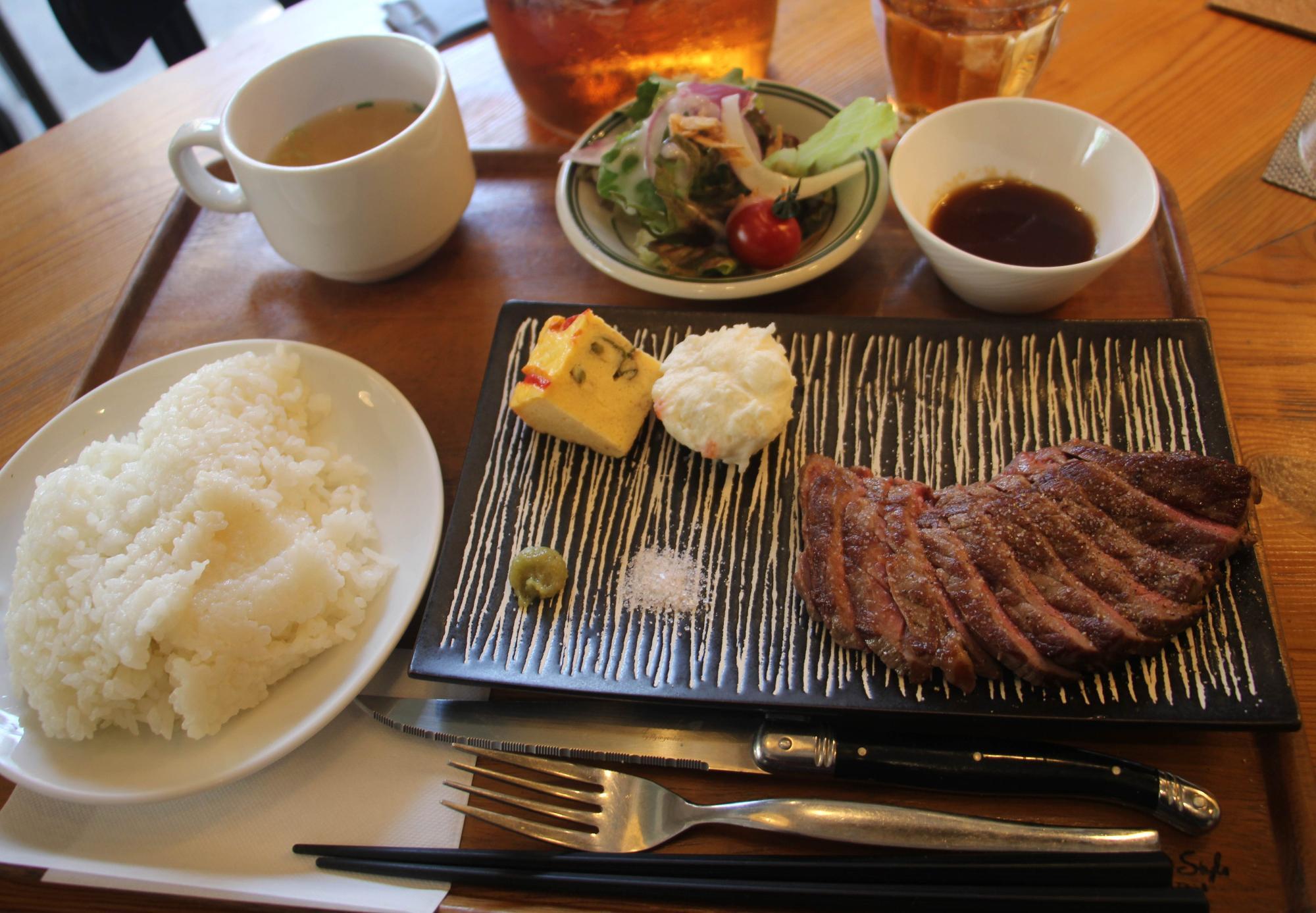 備前黒牛ステーキランチ1600円