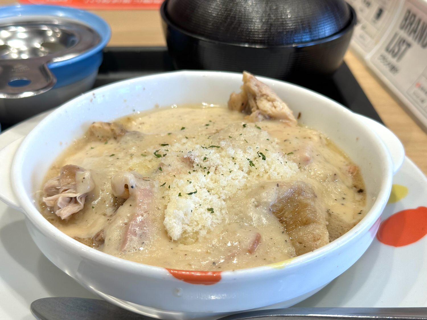 カルボナーラという名のニンニク料理！しかもパスタでなくライス