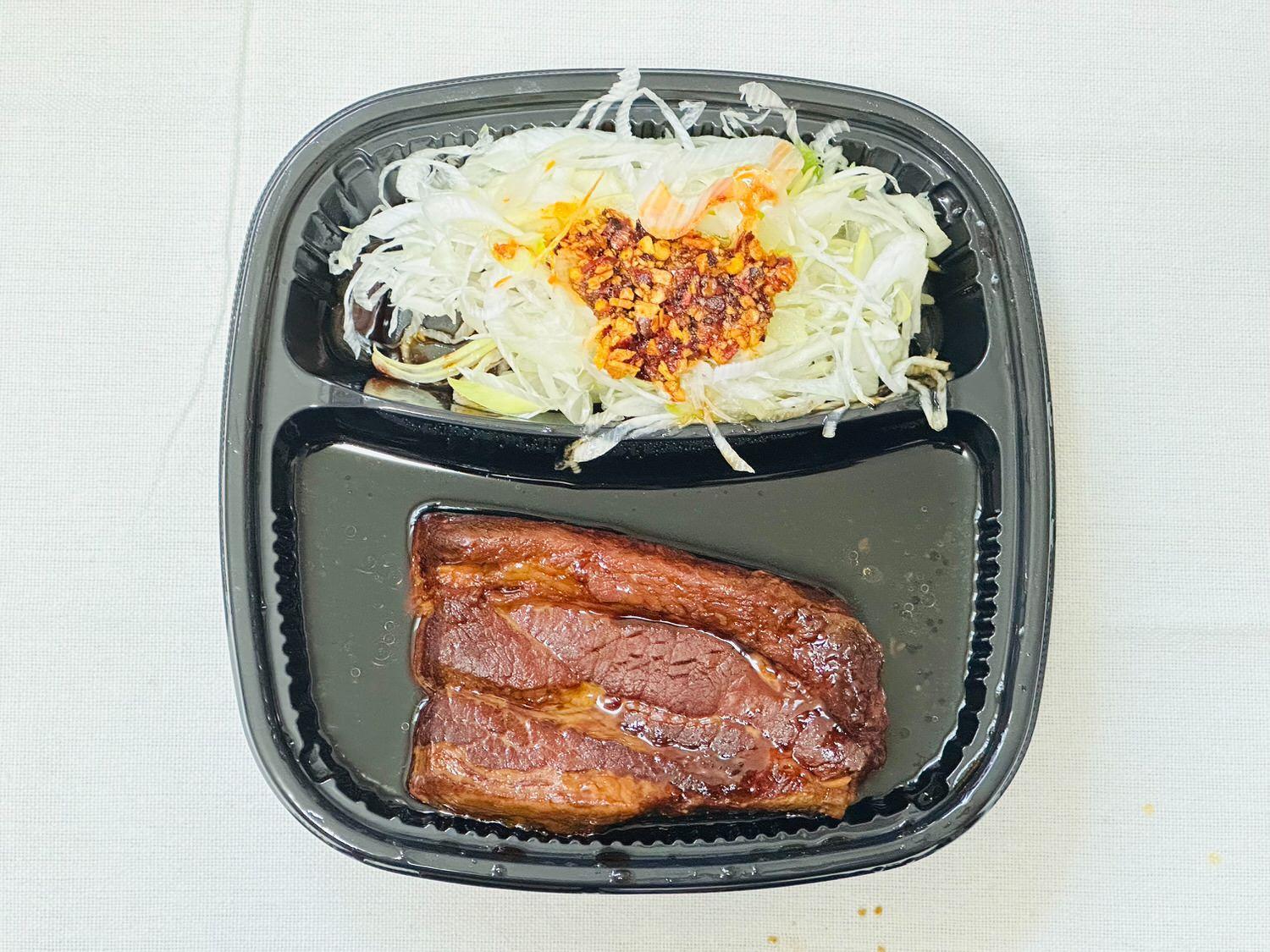 吉野家】「厚切り豚角煮定食」重さは何g？極厚3cmの肉塊を食べる