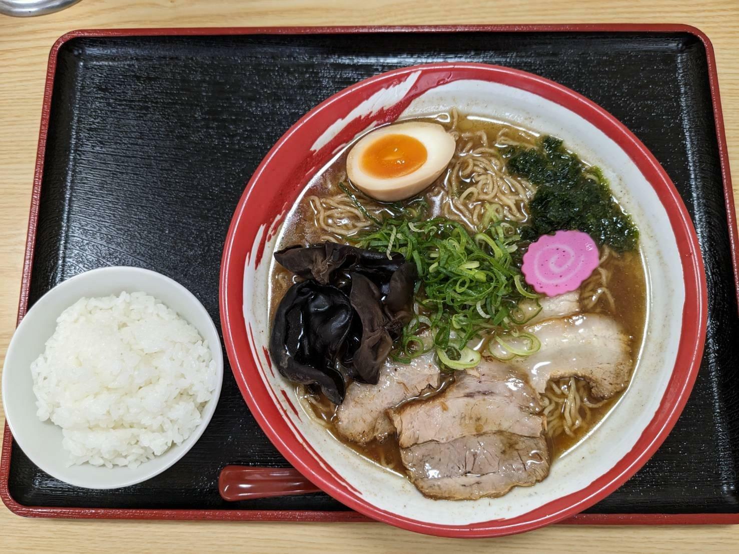 山形県高畠町「我流麺絆」の魚介中華