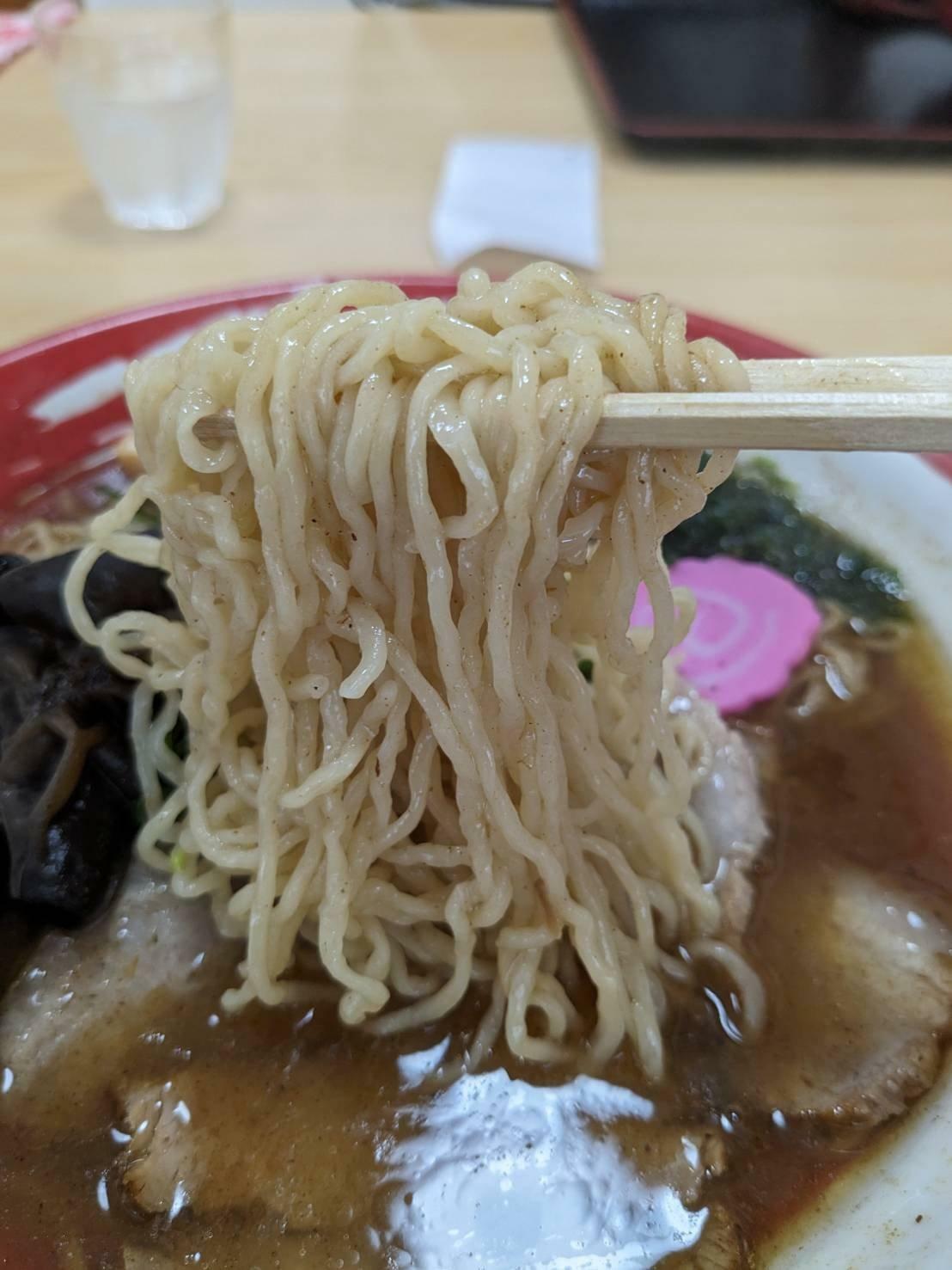 山形県高畠町「我流麺絆」の魚介中華