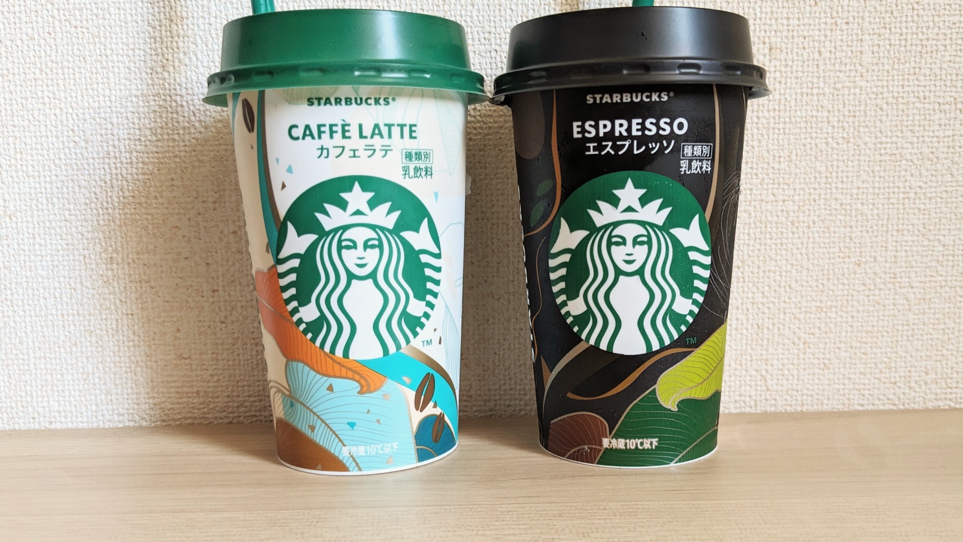 ‍‍スタバ】夏に爆売れのエスプレッソとカフェラテを飲み比べた