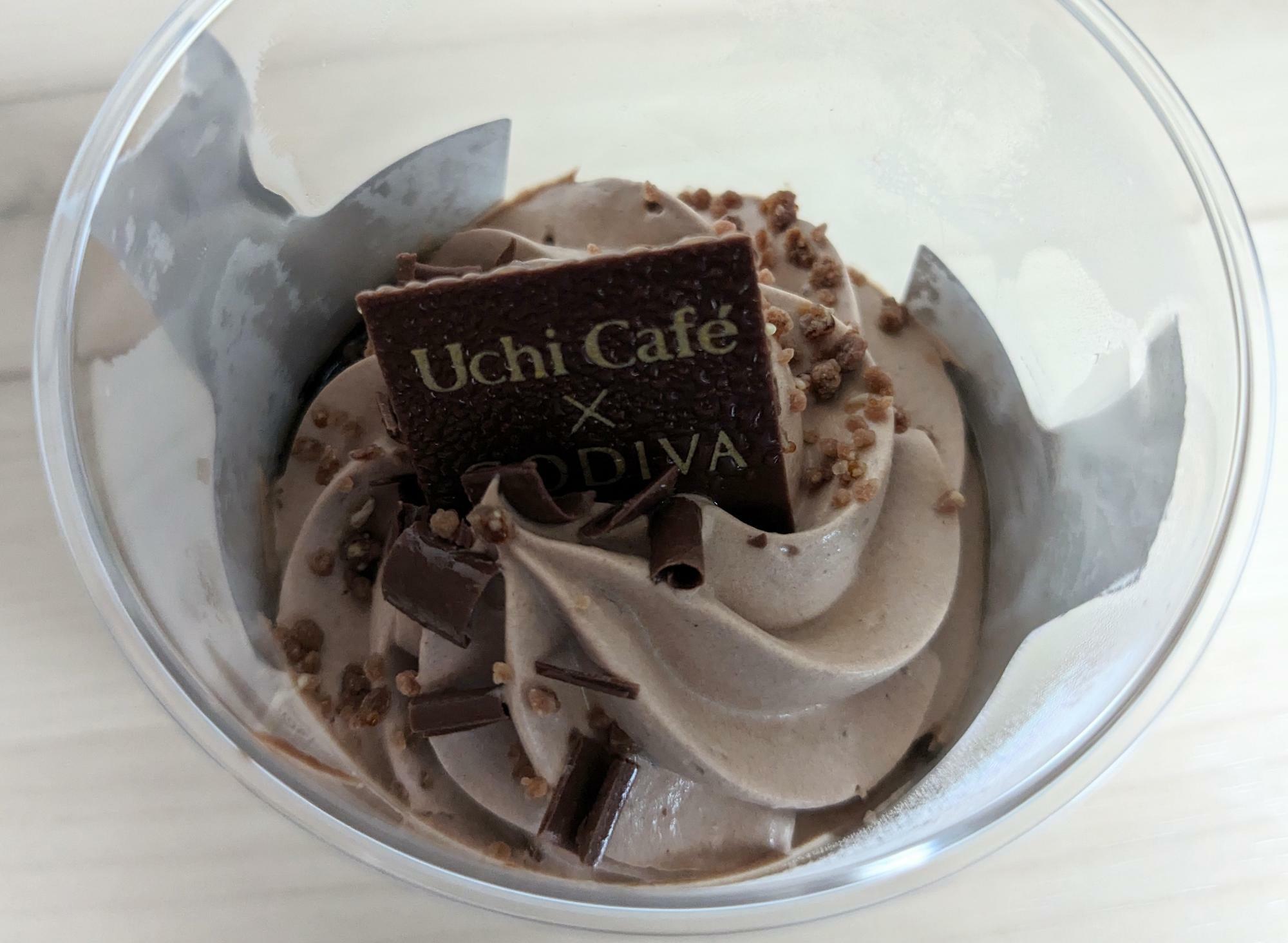 ローソン「Uchi Café×GODIVA ショコラ&フロマージュムース」