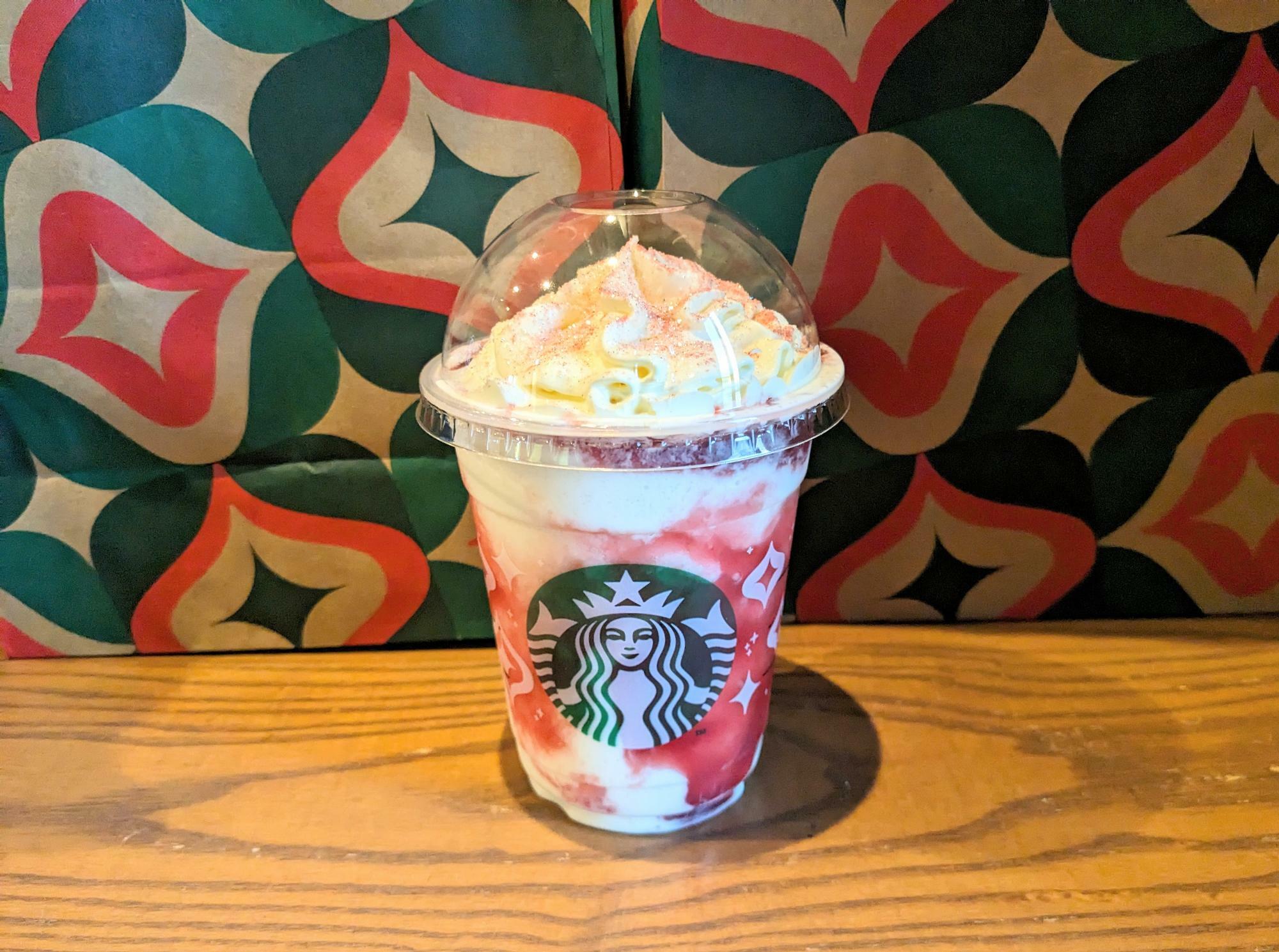 1杯100円以下！スタバ新作「深煎りクリスマスブレンド」が専門家が実飲