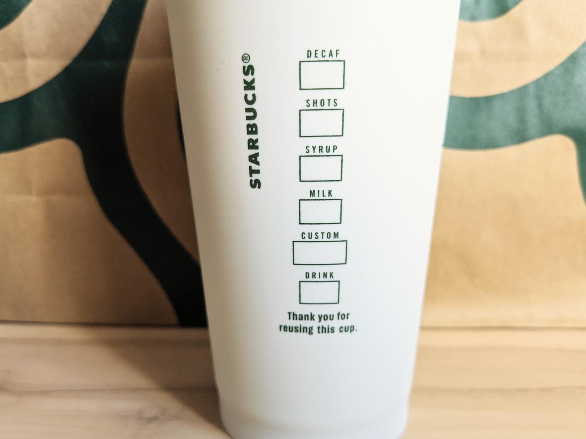 店舗限定！スタバ新作の売れてる「リユーザブルカップ・キャップ