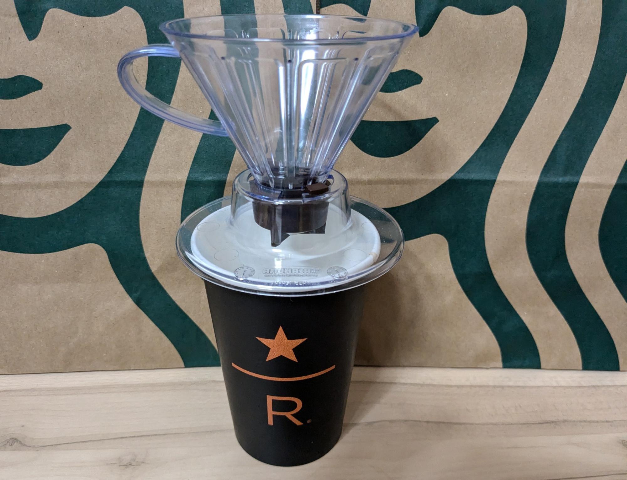 捨てないで!スタバの飲み終えた紙カップ「意外な活用法」4選 捨てないで!スタバの飲み終えた紙カップ「意外な活用法」4選