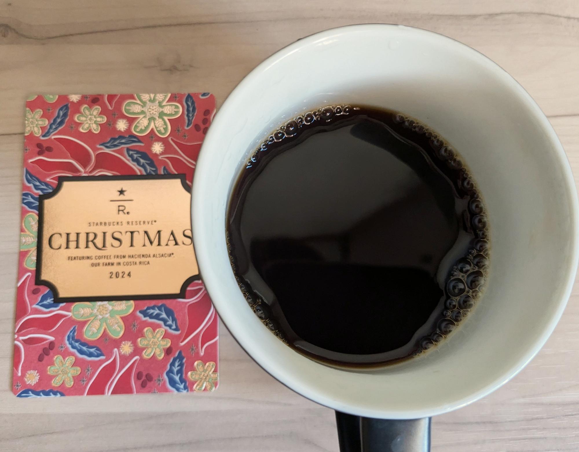 マニア絶賛!スタバの爆売れ「ワンランク上のクリスマス限定 マニア絶賛!スタバの爆売れ「ワンランク上のクリスマス限定