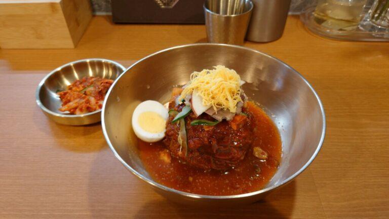 平壌ビビン冷麺