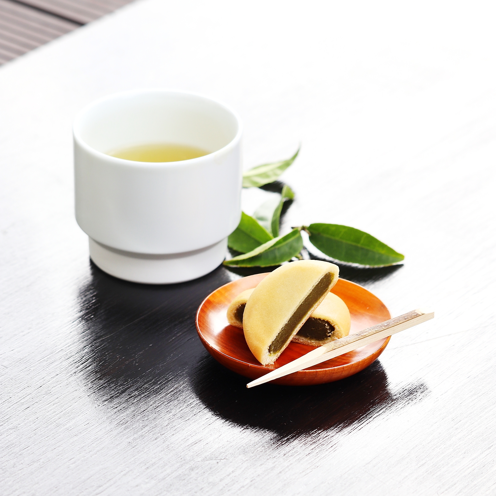 小ぶりな食べきりサイズの「ミルクハーバー 丹沢大山茶」