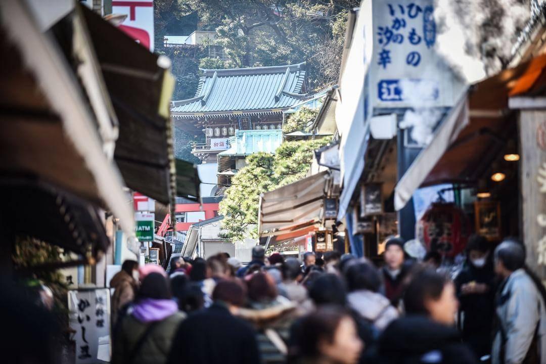 弁財天仲見世通りを上った先にある『江島神社』　photo／YOTA ISHIZAWA