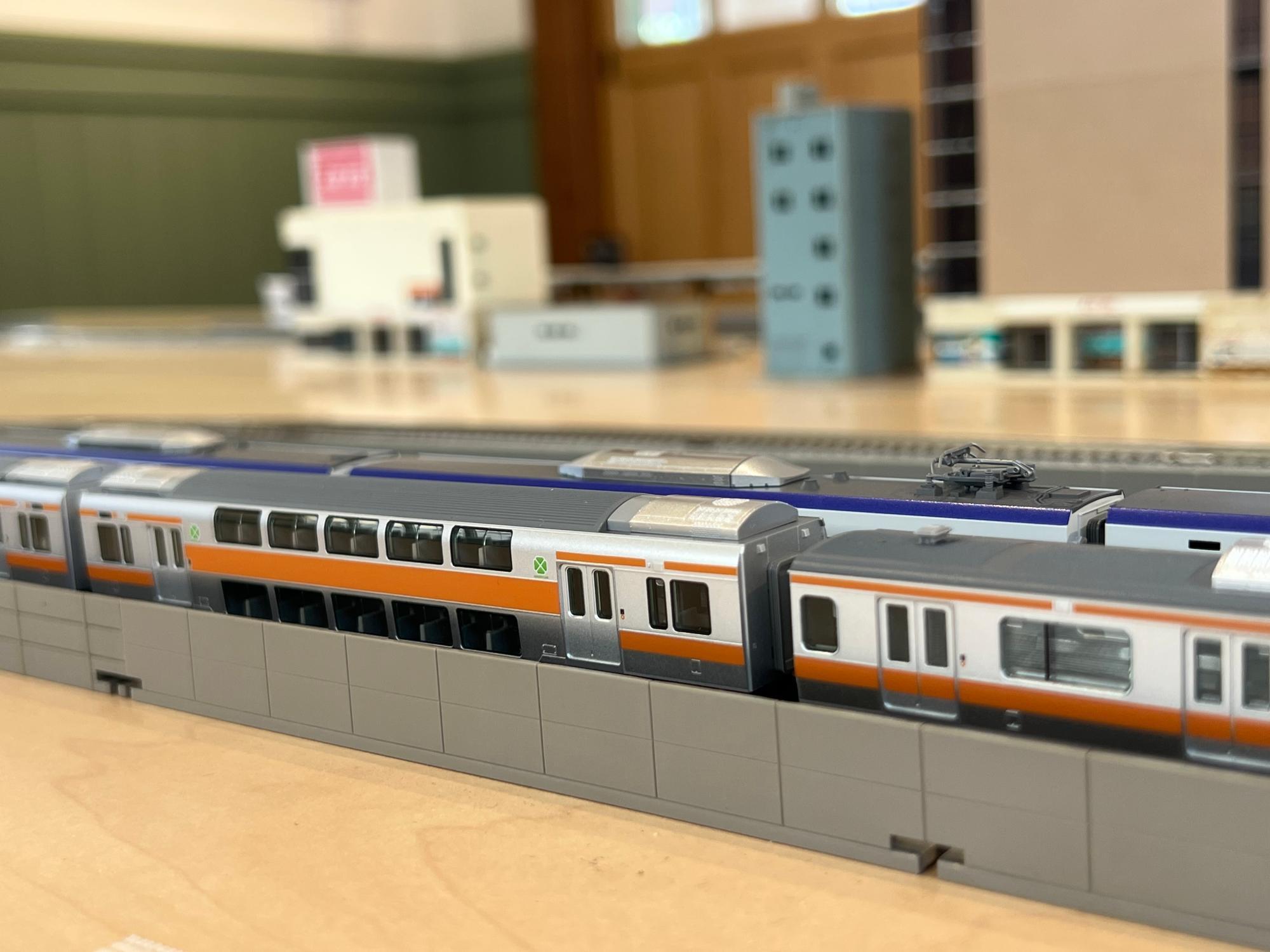 大型戦場ジオラマ　レニングラードへの路 未来へ向って出発進行！ジオラマ模型の展示は8/7 16時まで プレ