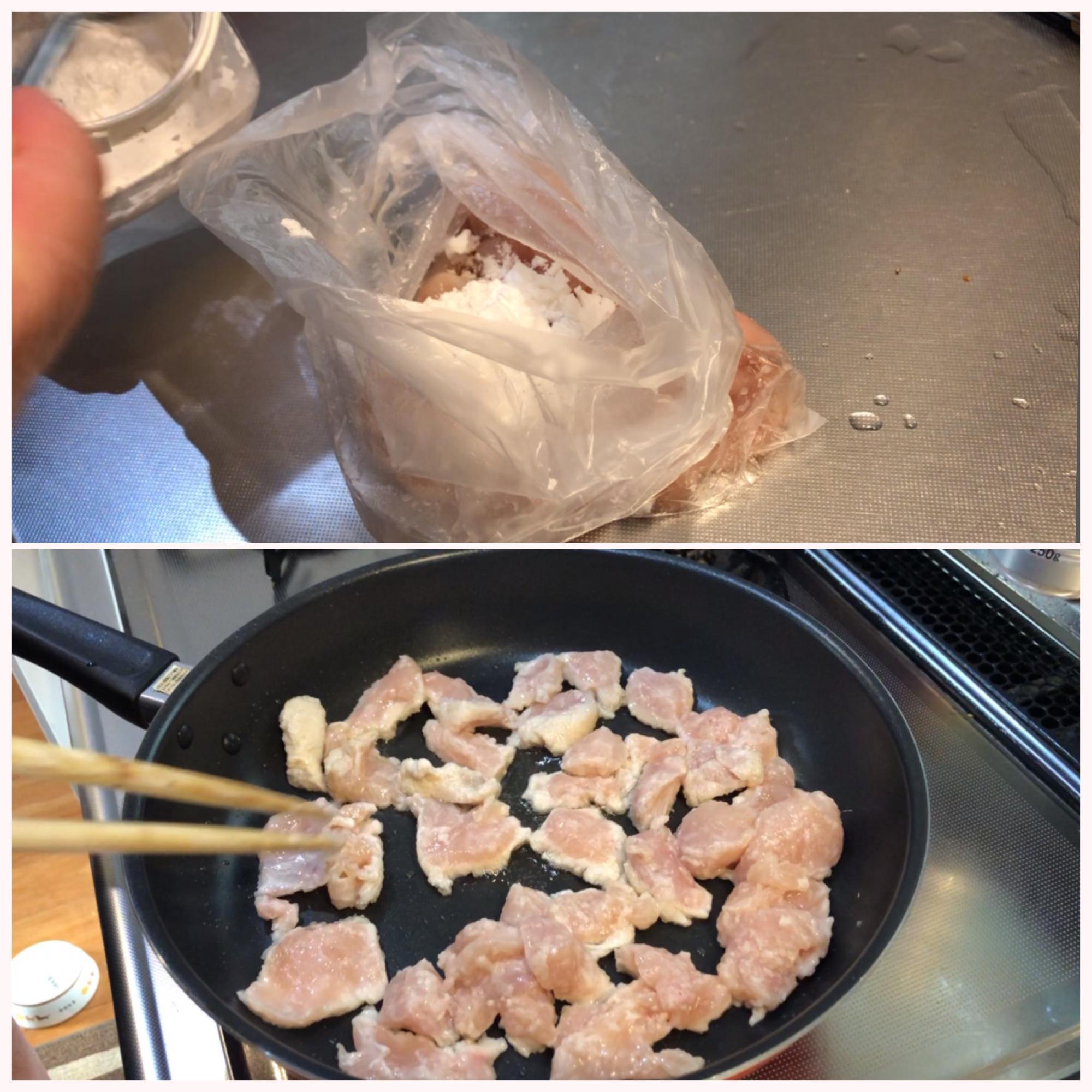 肉の周辺が白っぽくなってきたら裏返します