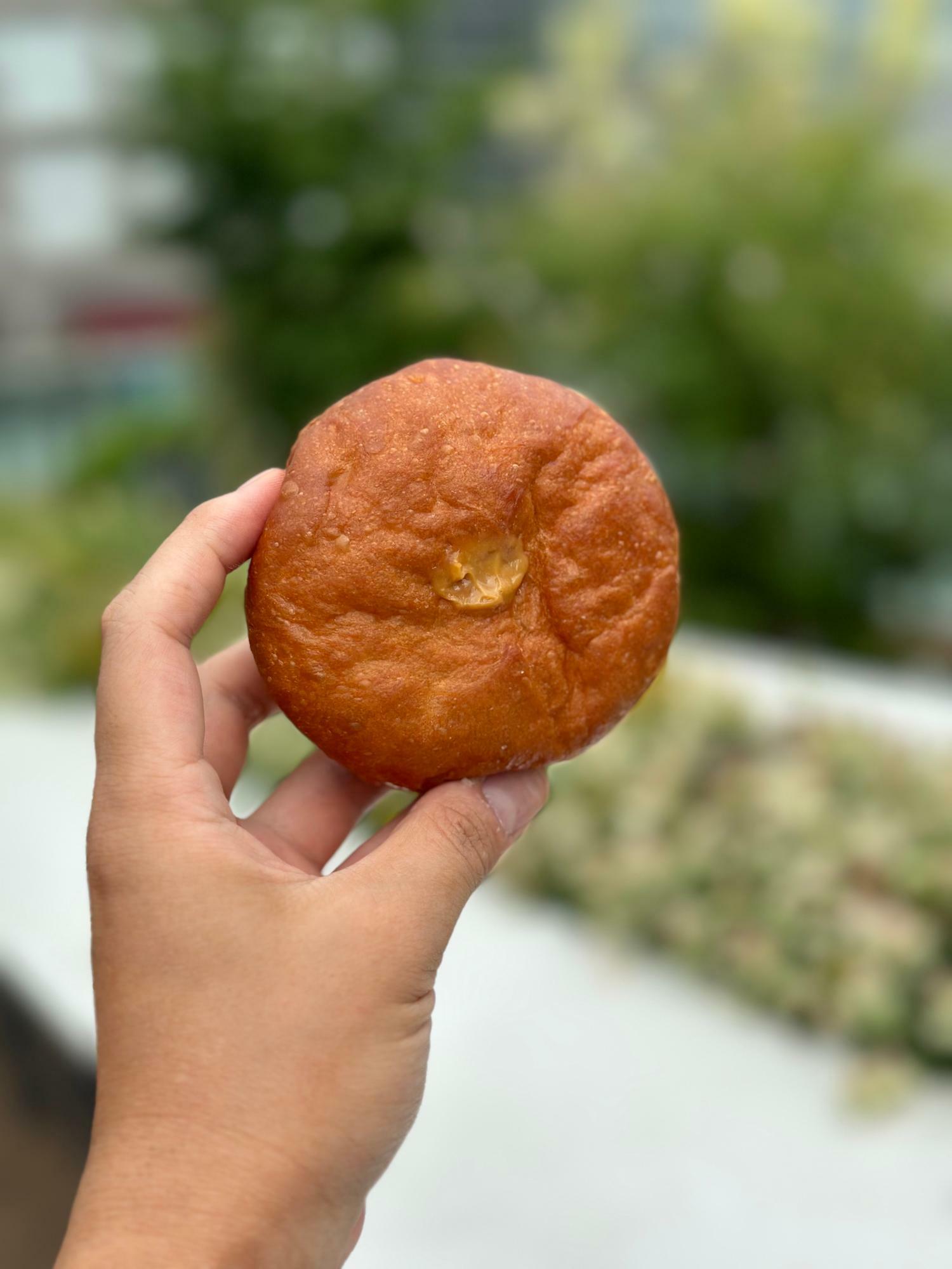 ブリオッシュ生地を揚げ焼きに