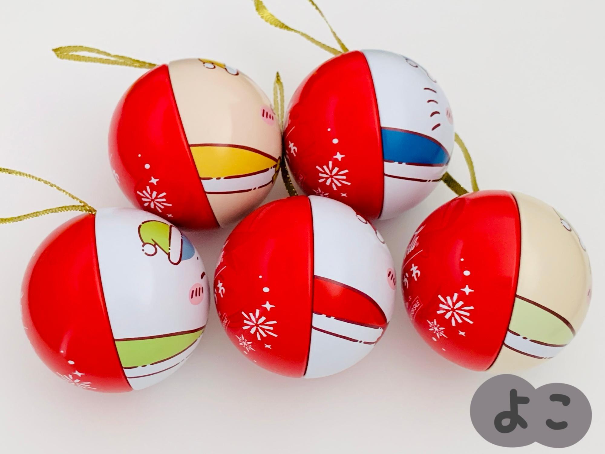 ちいかわがもらえる】クリスマス飾りの中に、なんとおまけも入っ ちいかわがもらえる】クリスマス飾りの中に、なんとおまけも入っ