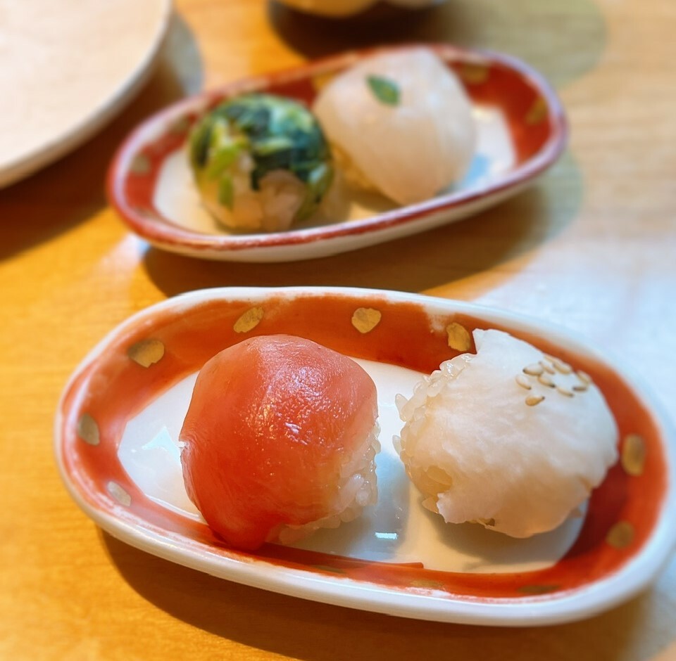 手まり寿司二種 「鮮魚と野菜」