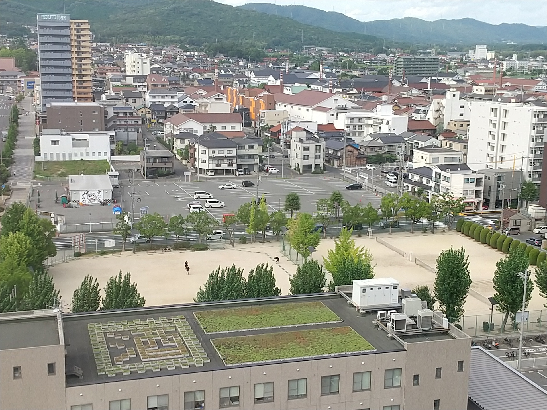 東広島市役所10階展望フロアからの眺め