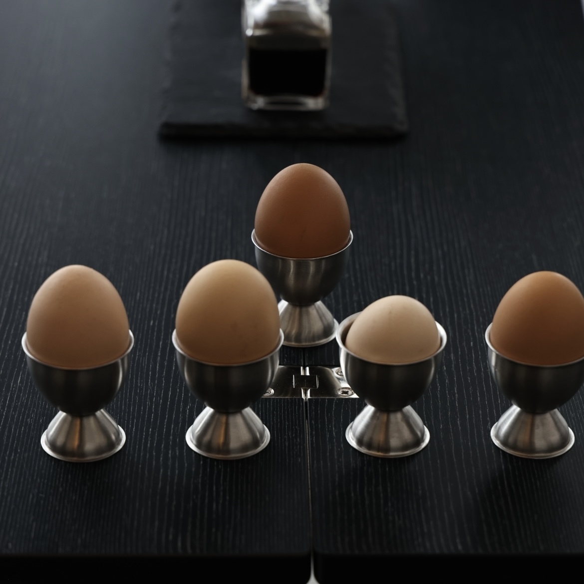 希少な卵がこんなにも多種類並ぶこと滅多にないですよね。