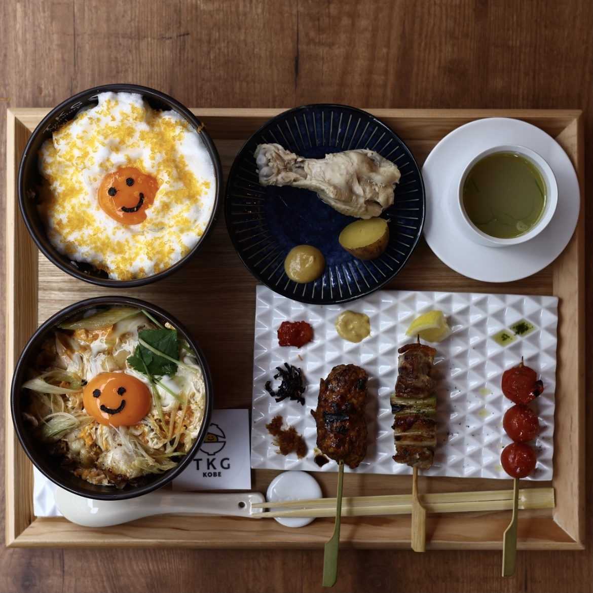 産直播州地卵のたまごかけご飯と親子丼:2000円