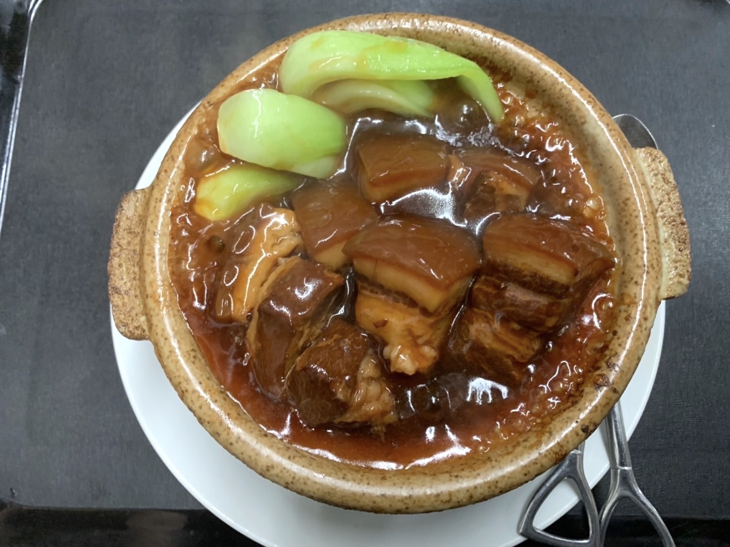 上海風角煮（税込1,800円）　写真提供：中国菜燕燕