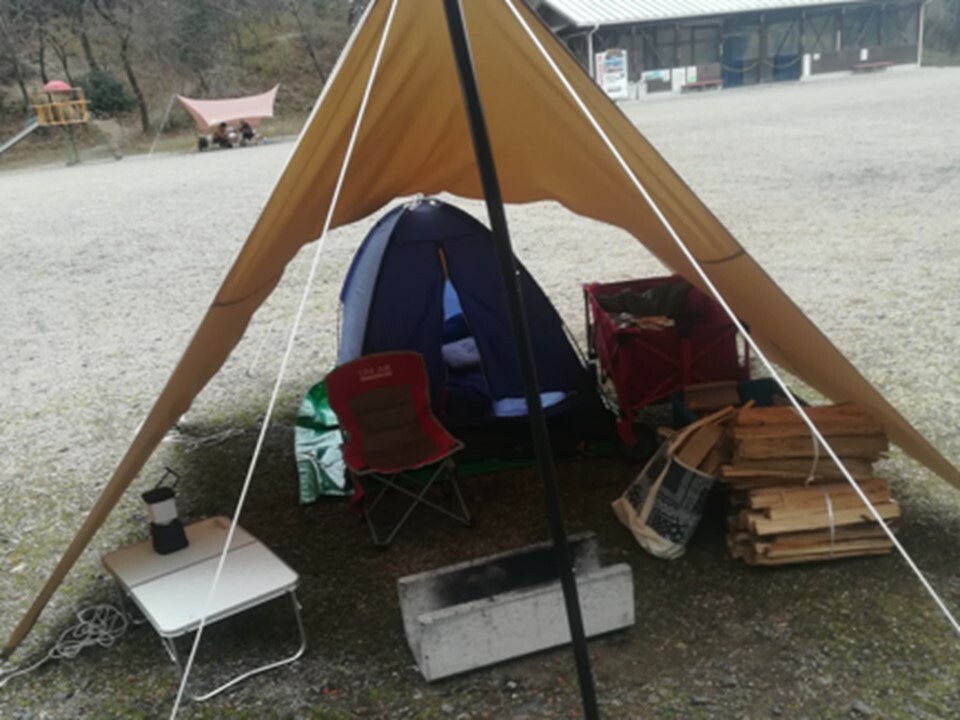 冬キャンプを甘く見みるな】初ソロキャンプに軽装で氷点下のキャンプに