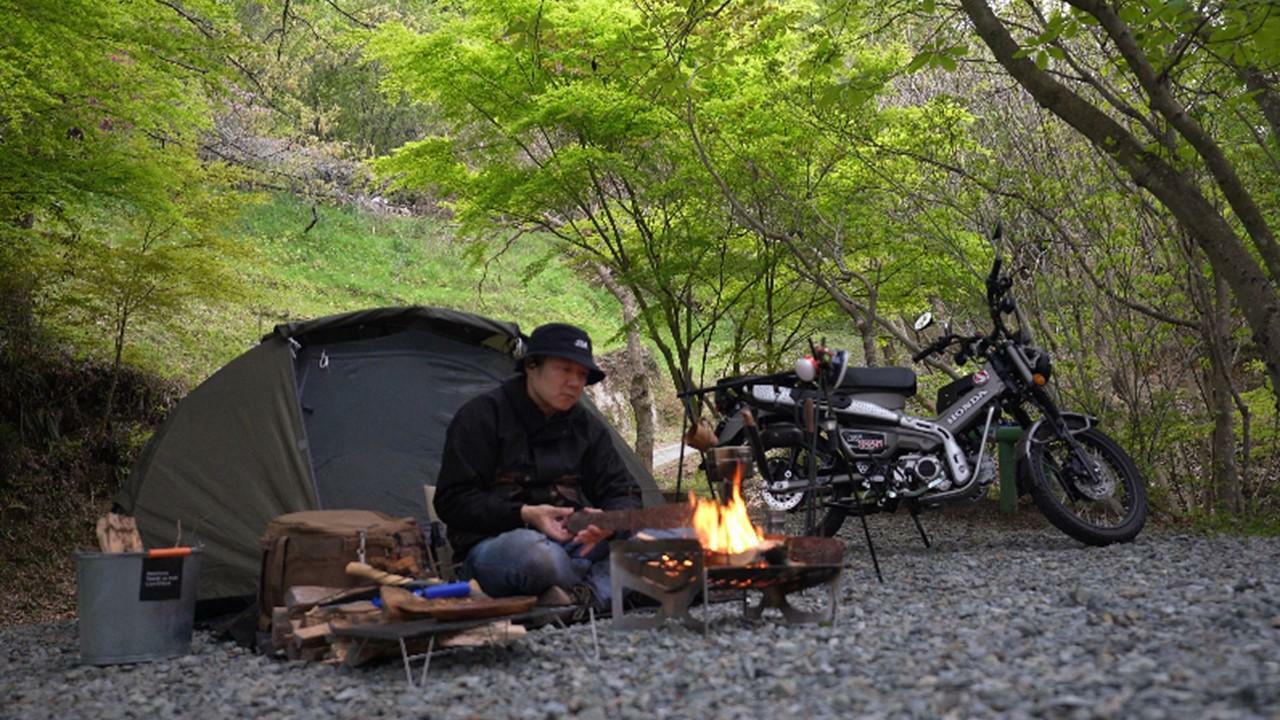 バイクでキャンプ