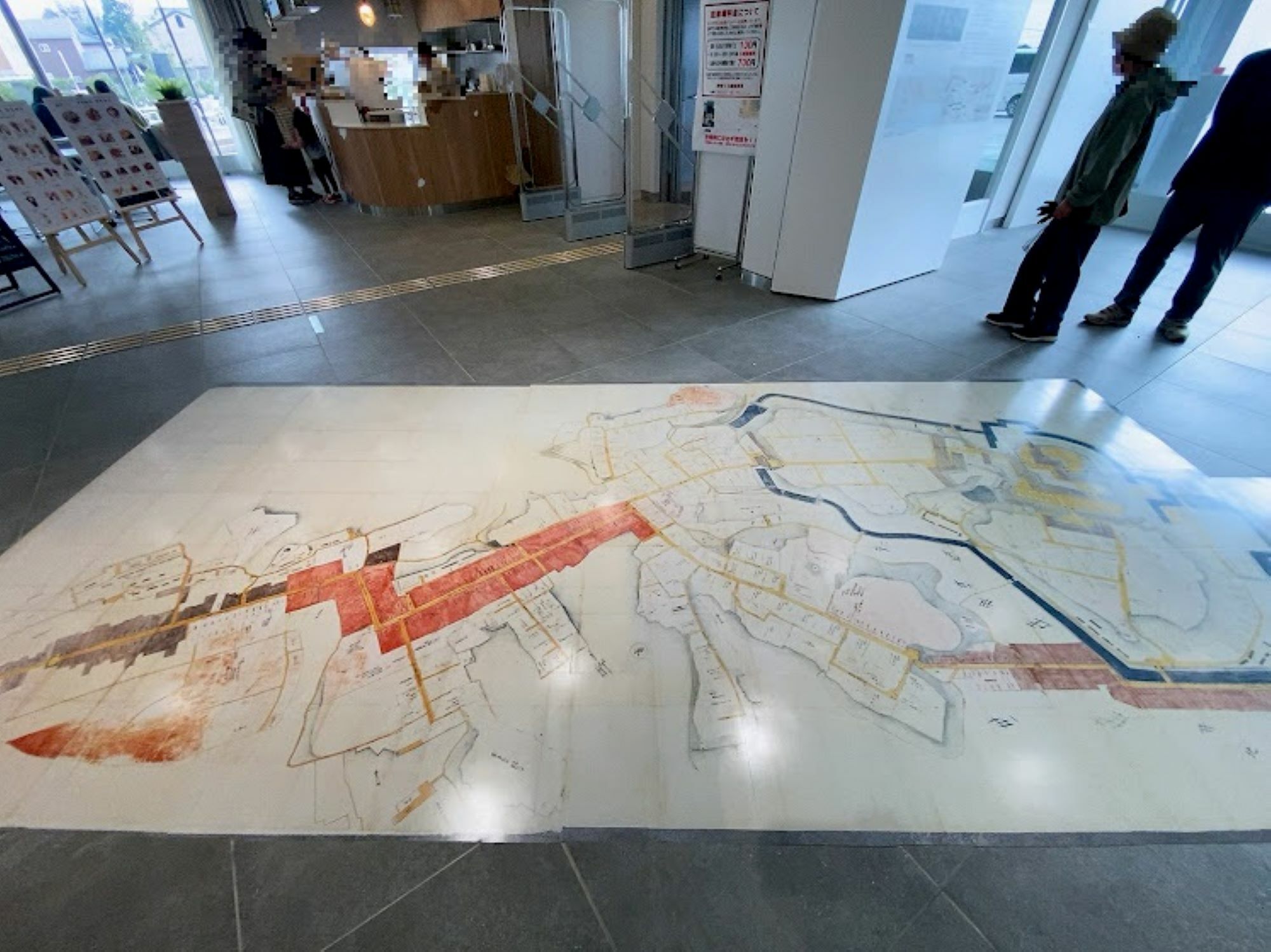 1階の床に印刷された佐倉市（一部）の古地図