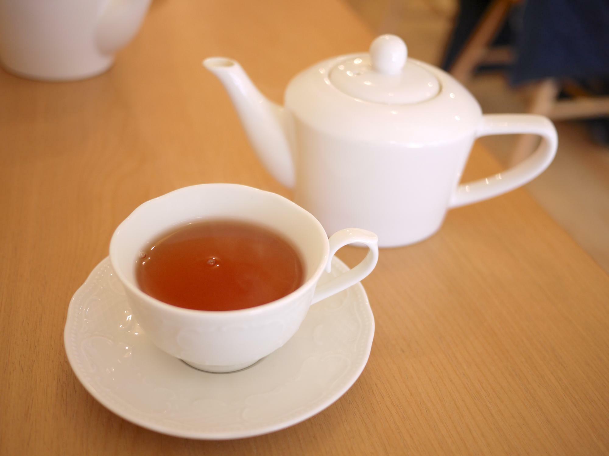 ポットサービスの紅茶(カフェインレス)