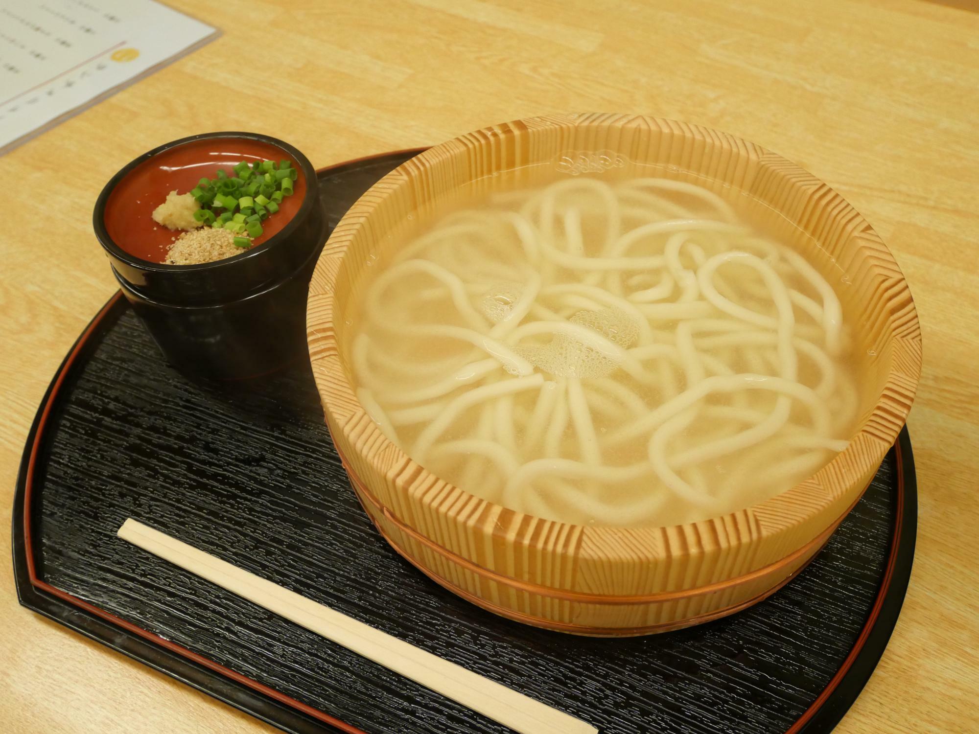 撮影させていただいた「たらいうどん」