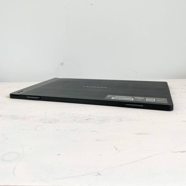 テレワークに最適の13.3型モバイルディスプレイ「IODATA LCD テレワークに最適の13.3型モバイルディスプレイ「IODATA LCD