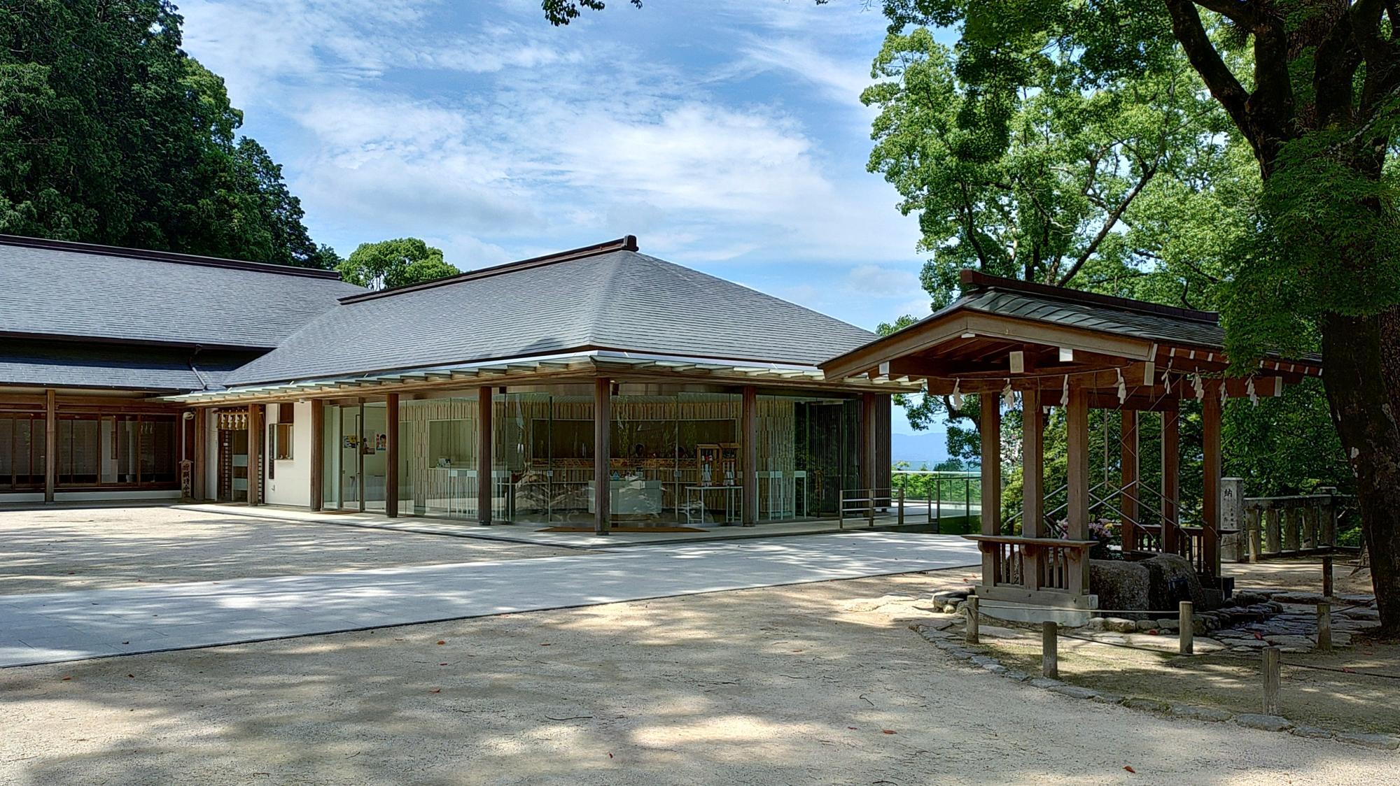 太宰府市】神社とアートな建築♪ 8月2日 竈門神社と太宰府天満宮