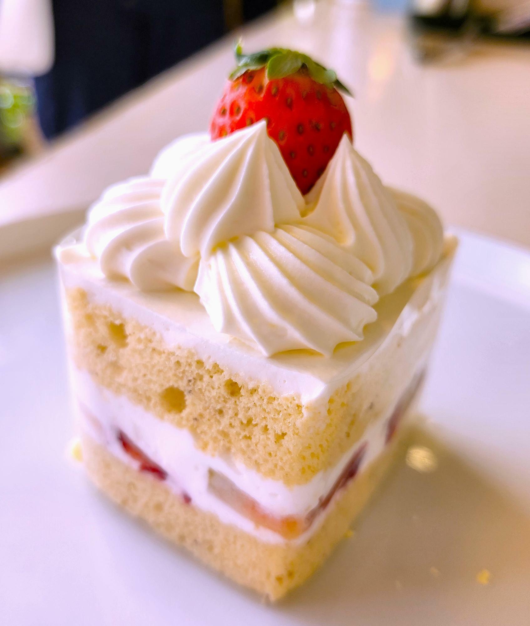 いちごのショートケーキ　450円（税込486円）