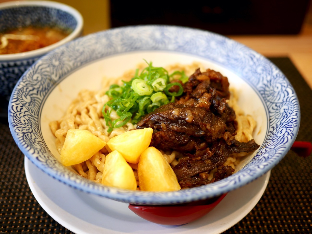 牛すじカレーまぜつけ麺