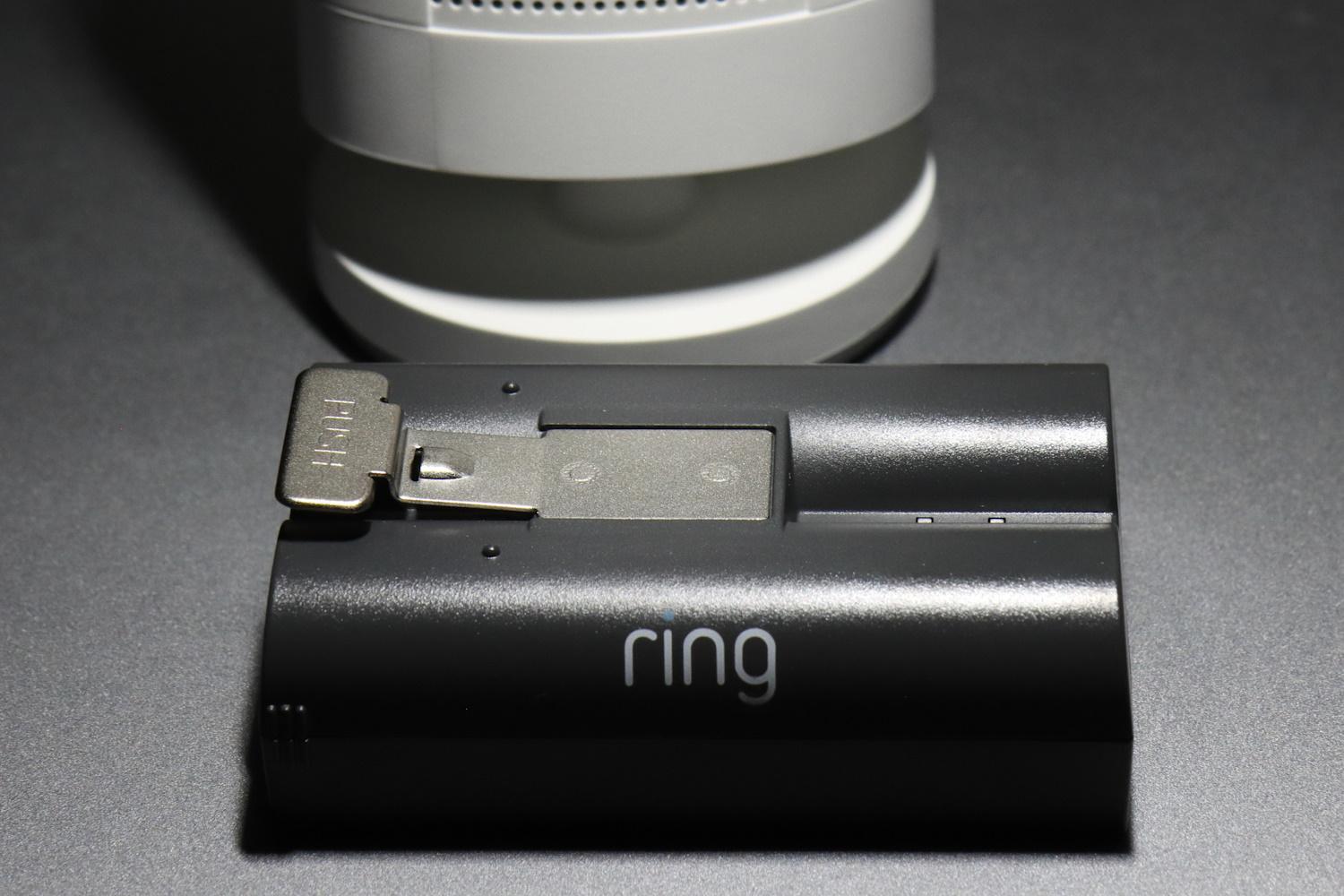 Ring Stick Up Cam Batteryとソーラーパネルの組み合わせって Ring Stick Up Cam Batteryとソーラーパネルの組み合わせって