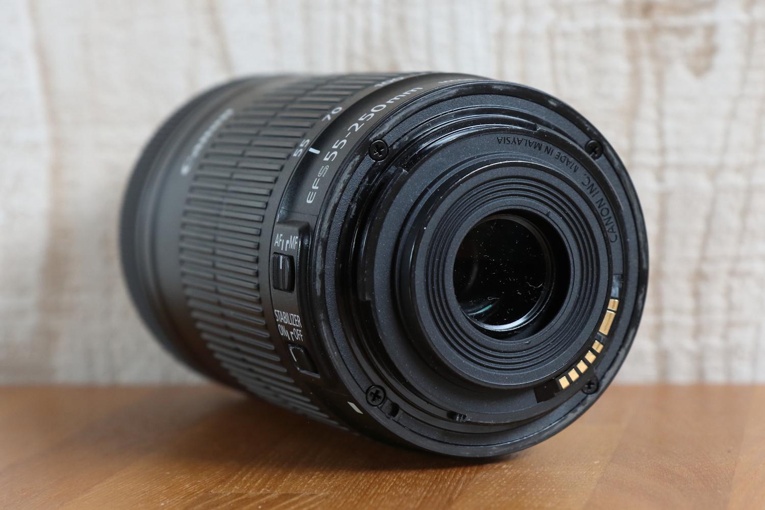 ❤️当店限定!!オマケ盛り沢山❤️Canon 55-250mm IS STM❤️ ❤️当店限定!!オマケ盛り沢山❤️Canon 55-250mm IS STM❤️