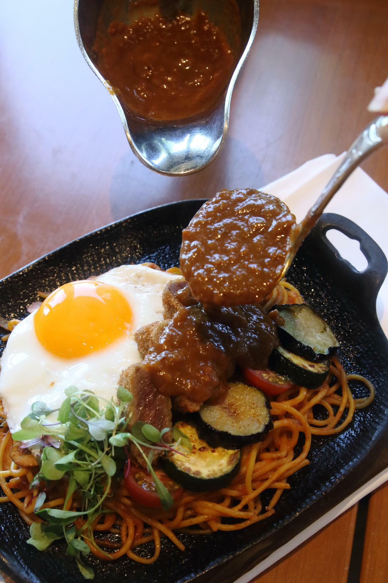 スパゲティとカレーの相性も抜群