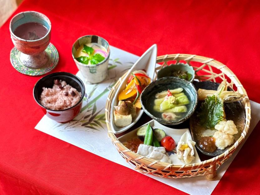 値下げ中！　竹かご御膳 掬水 コース：竹かご御膳 （平日のみ） - 楽天ぐるなび