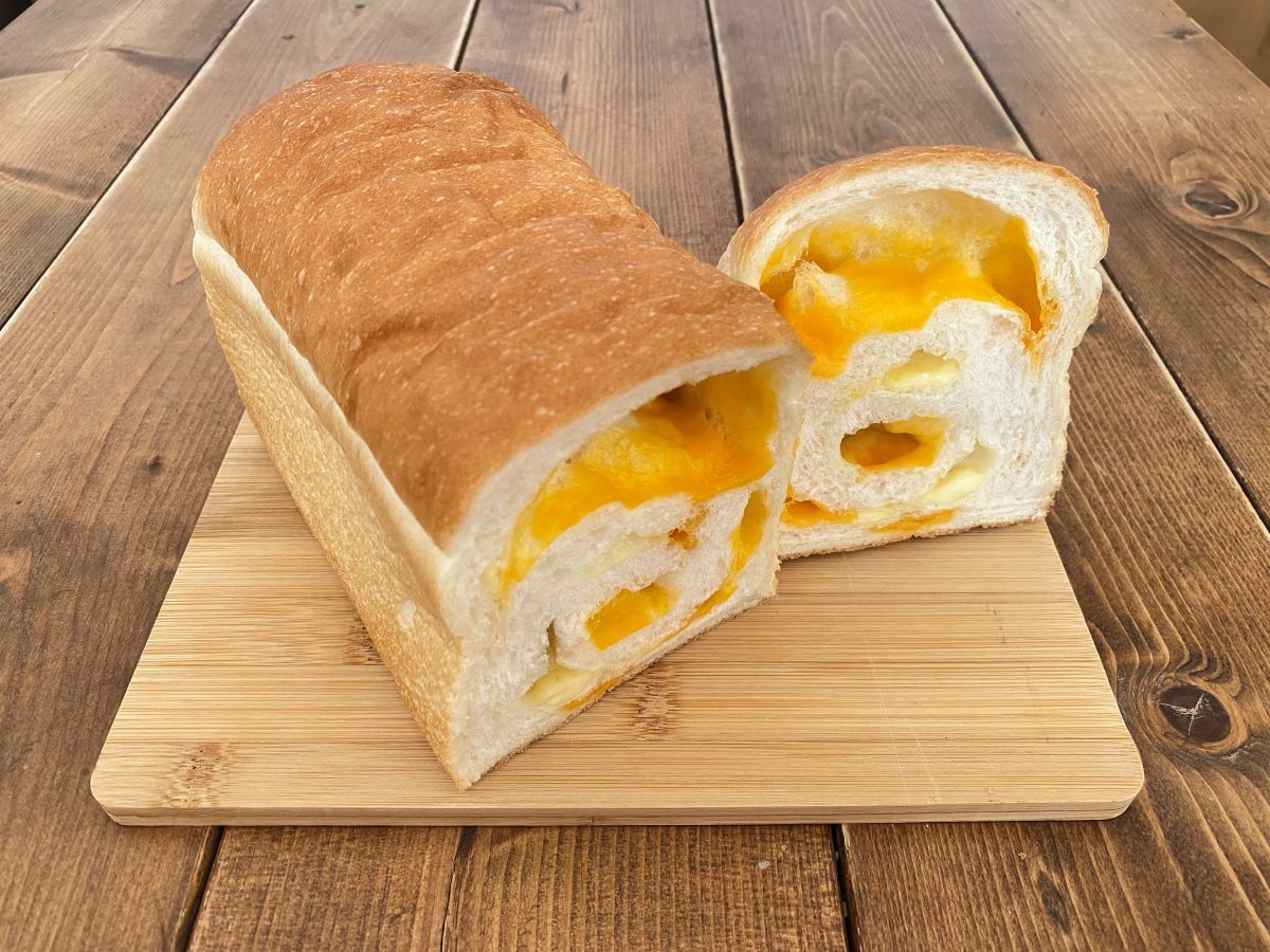 チーズ食パン600円：「Voyage Side ANNEXE」さん提供