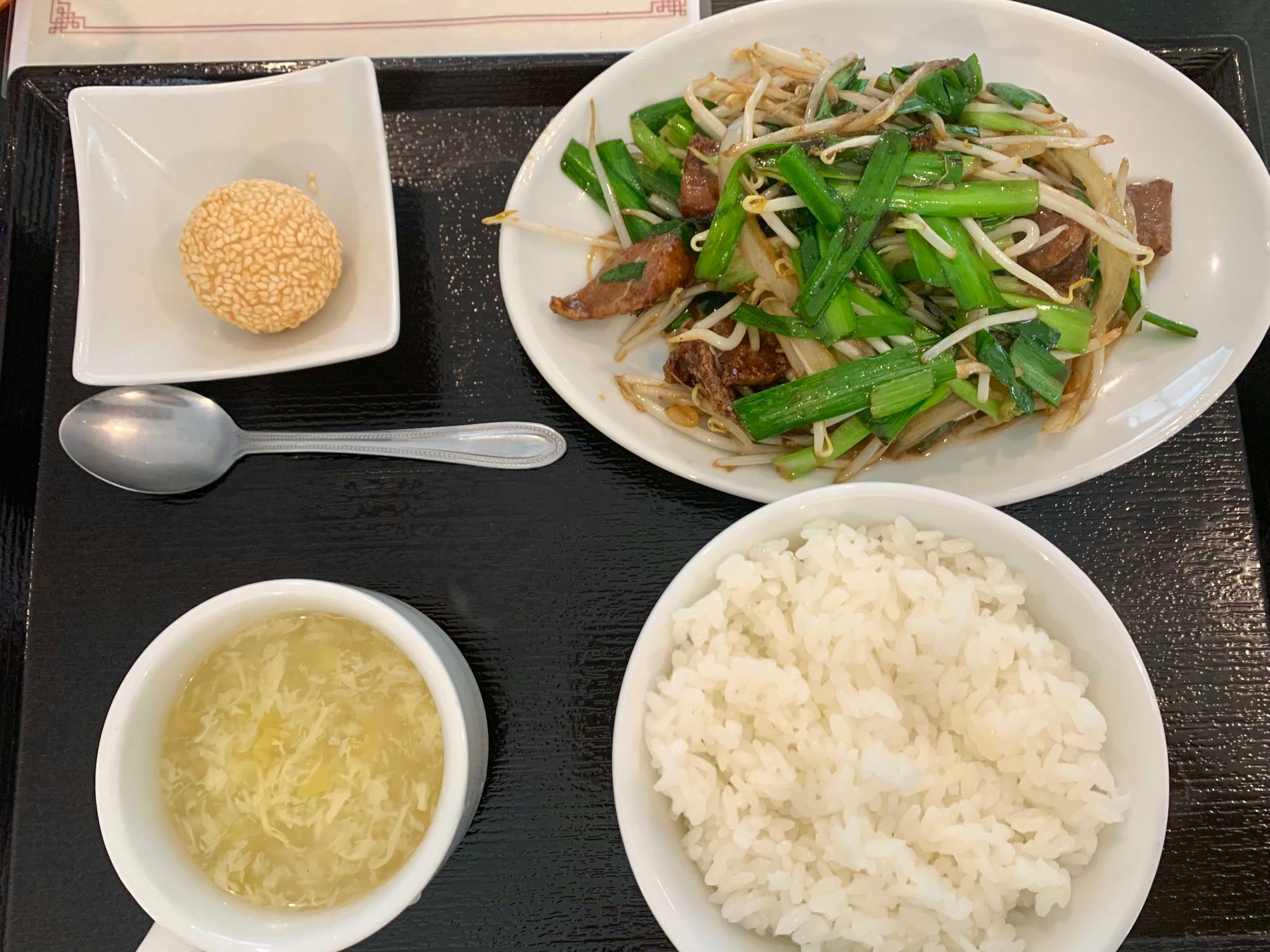 レバニラ定食(ライス＋スープ＋デザート)